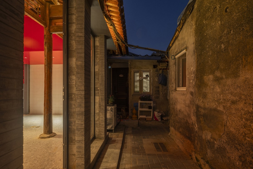 organic renewal of tianqiao tenement courtyards by cu office