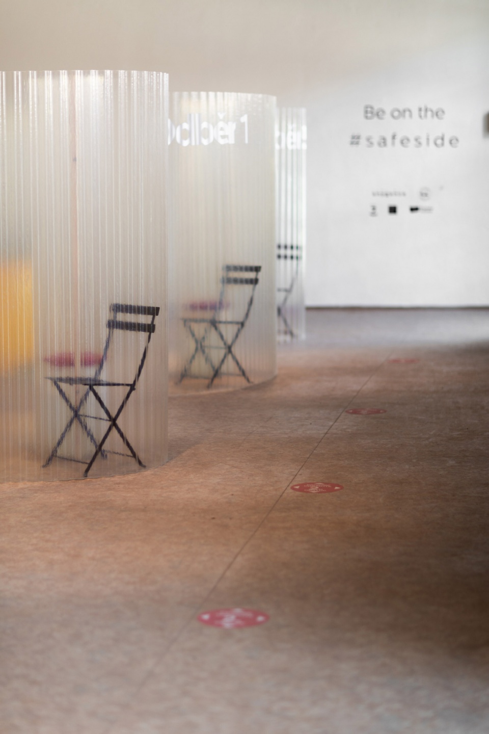 a lot with little exhibition by noemi blager