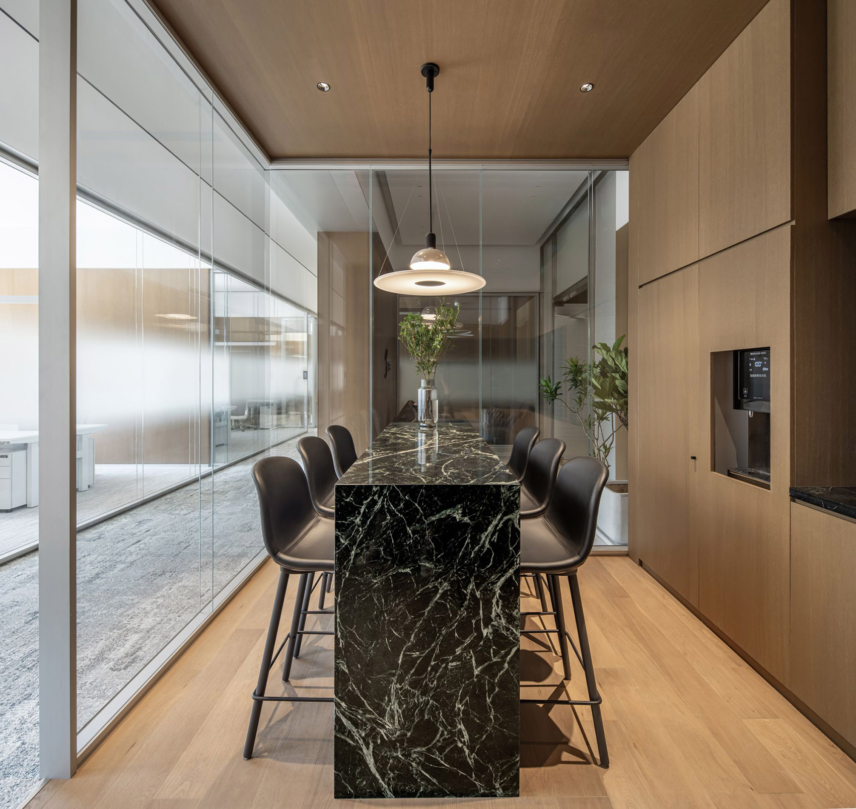 Jiaming Office Business Center, Beijing by MARS Studio - 谷德设计网