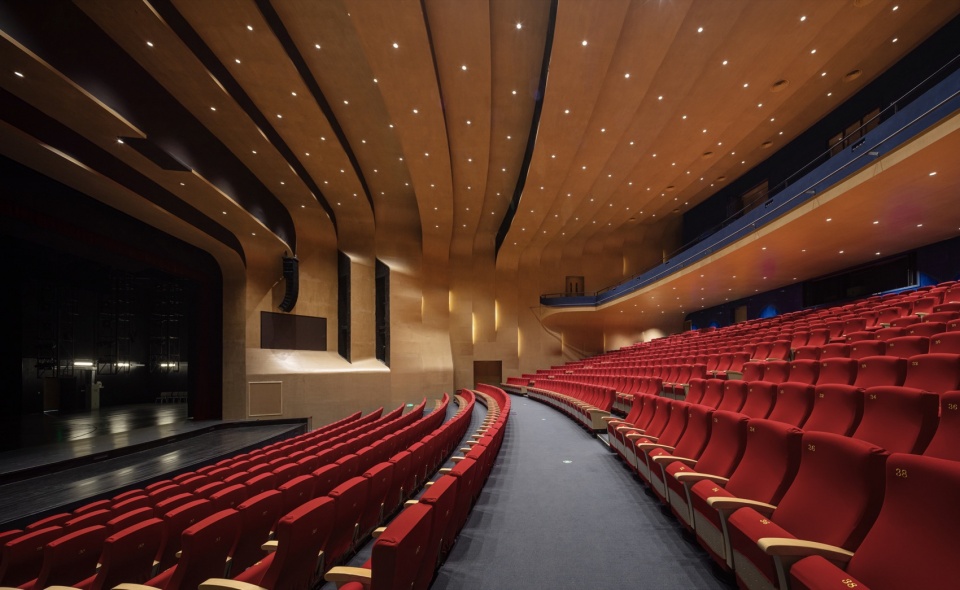 群艺馆大剧场©苏圣亮 grand theatre of Civic Art Center©Su Shengliang