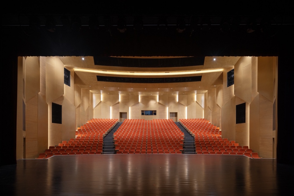 青少年剧场©苏圣亮 Adolescents theatre of Civic Art Center©Su Shengliang