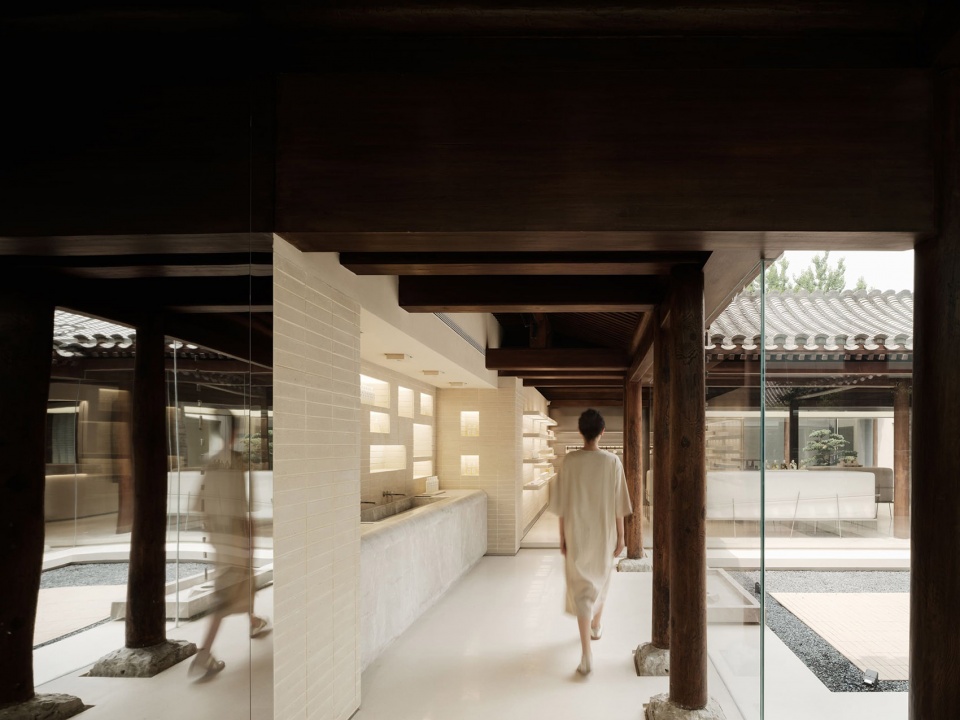 tosummer flagship guozijian st by fog architecture