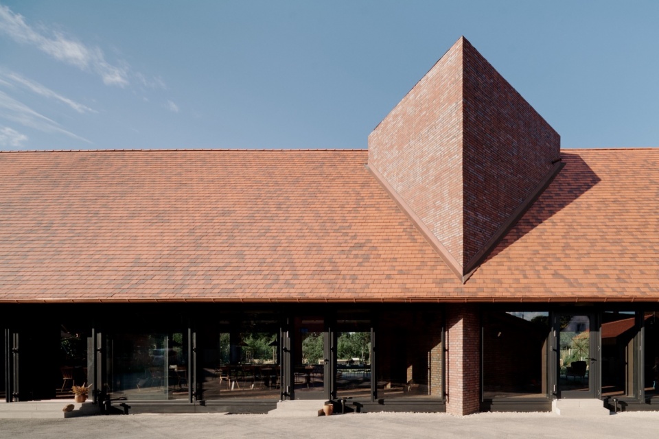 MICHELBERGER FARM by Sigurd Larsen Architects