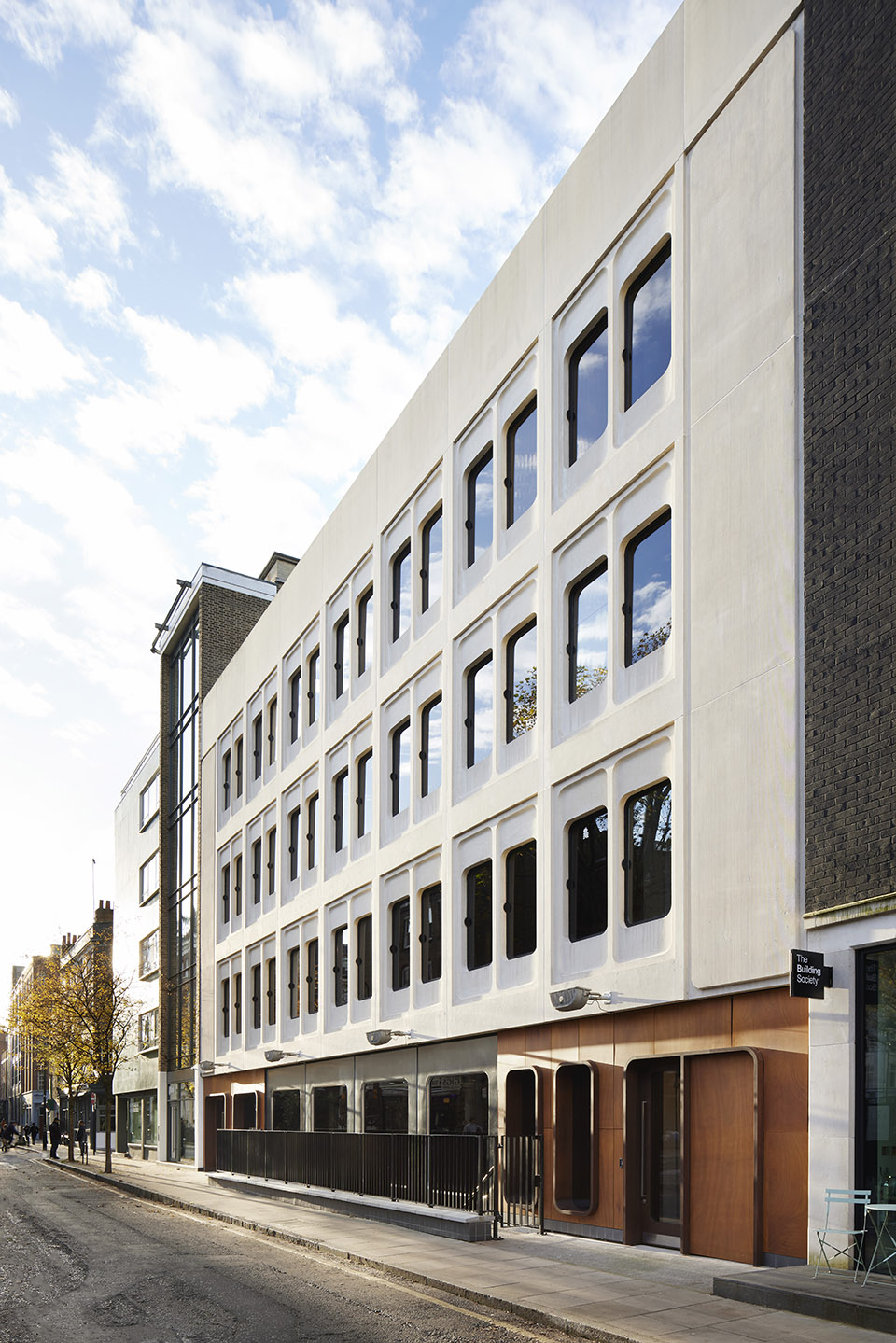 45 whitfield street retrofit by dmfk architects