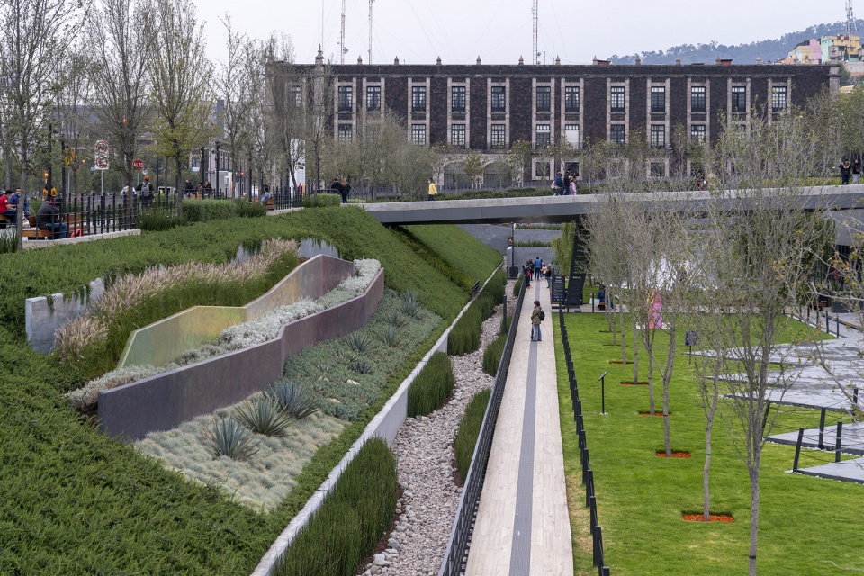 fundadores science park by victor marquez arquitectos