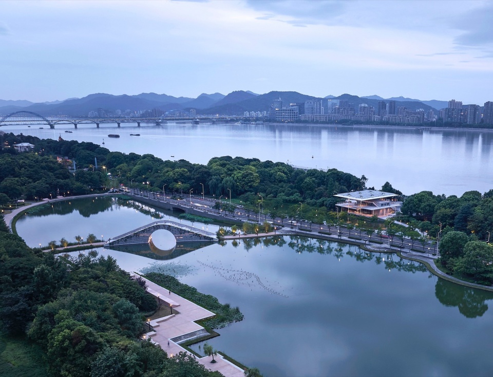 hangzhou riverfront public space·the jianshi station the tingyun station by original design studio of tongji architectural design group c...