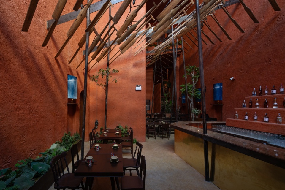 MAM RESTAURANT by SAWADEESIGN