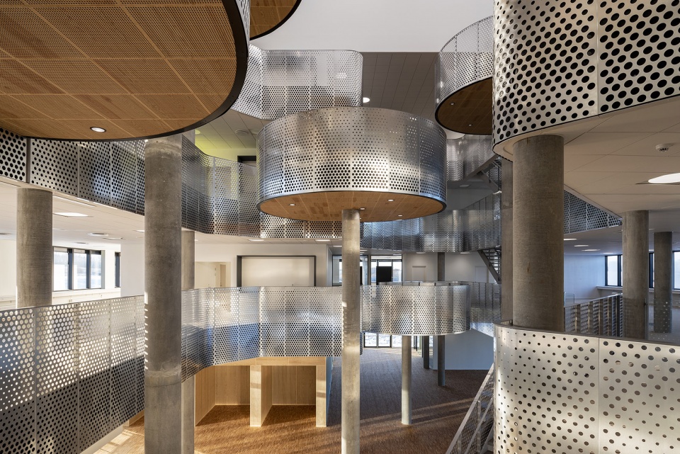 aarhus vand headquarters by cebra