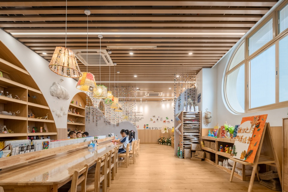 haihua kindergaten by keep dream interior design