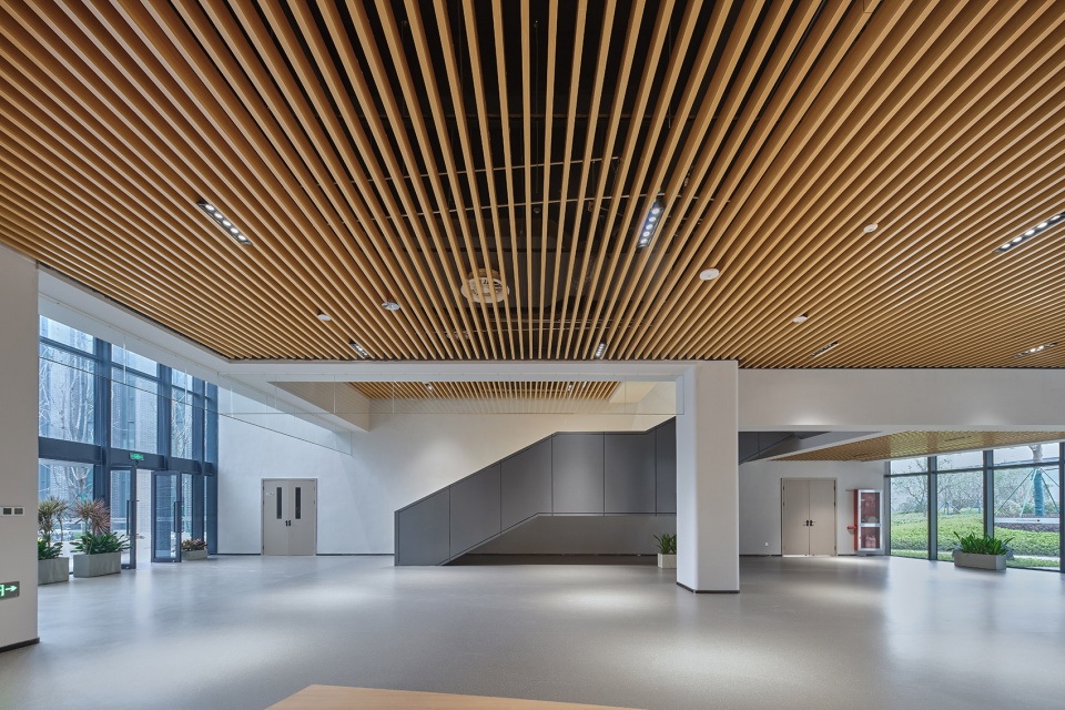 southern subject innovation research center by tjad