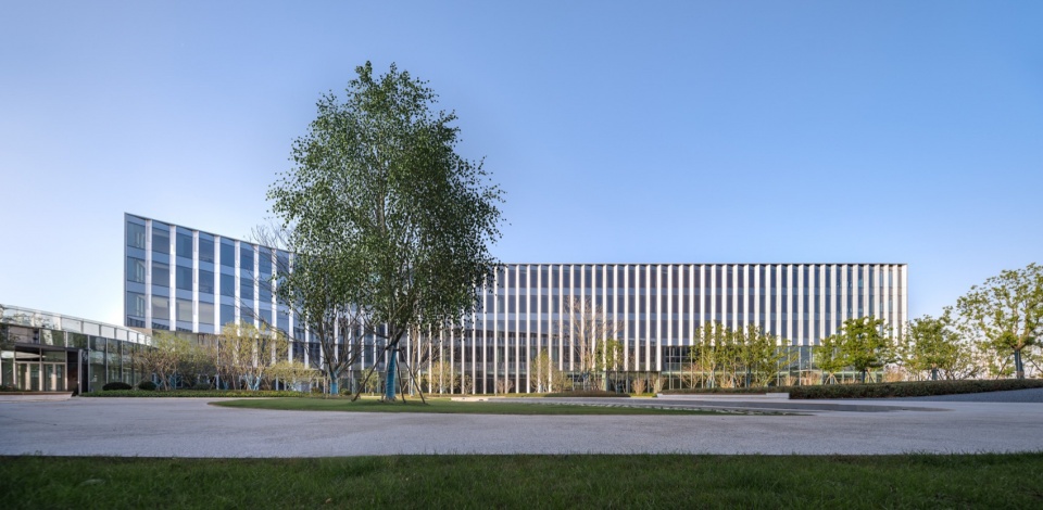 Hangzhou Alibaba DAMO Nanhu Industry Park by Aedas