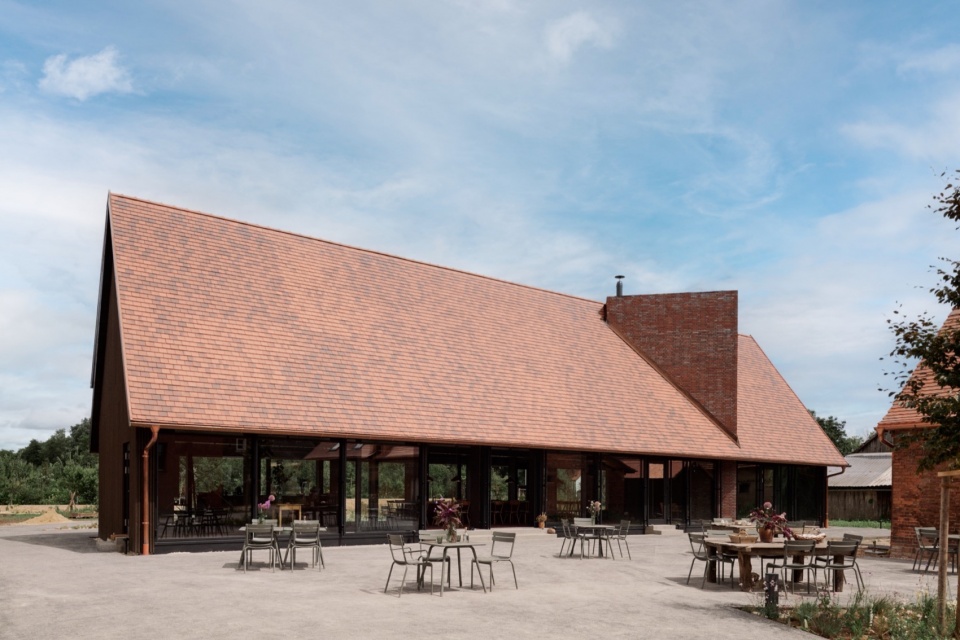 MICHELBERGER FARM by Sigurd Larsen Architects