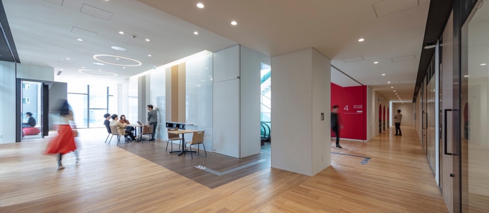 Senshu University Kanda Campus by Nikken Sekkei Ltd
