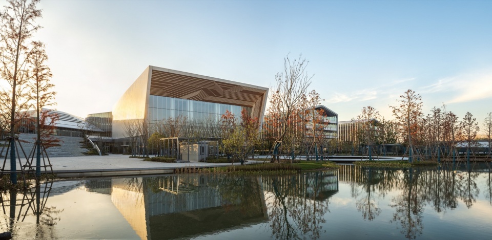 Hangzhou Alibaba DAMO Nanhu Industry Park by Aedas