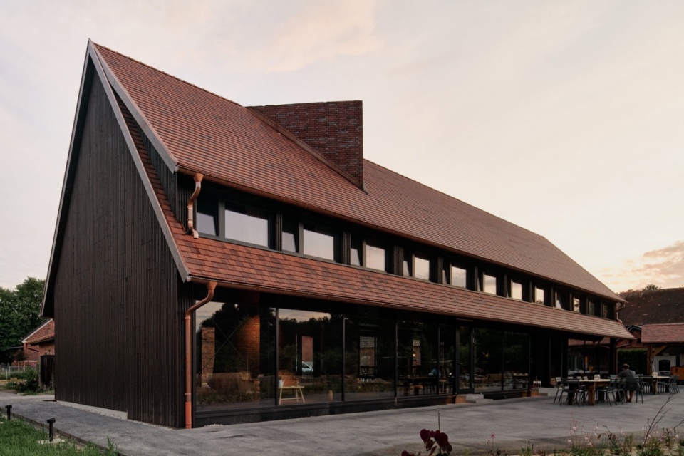 MICHELBERGER FARM by Sigurd Larsen Architects
