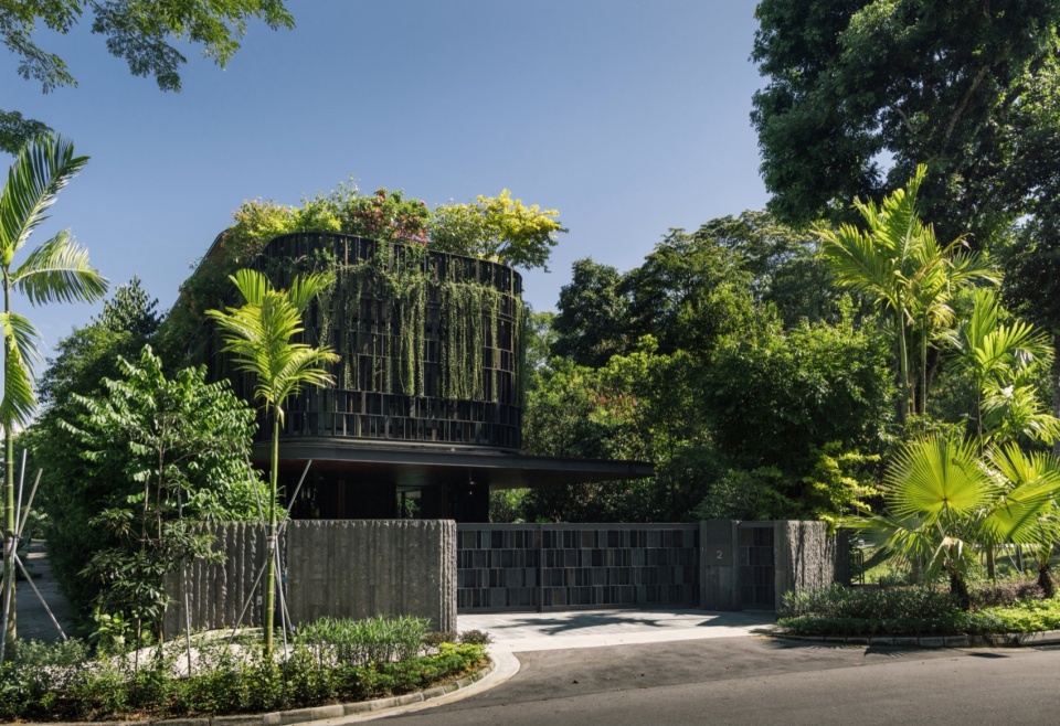 Touching Eden House by Wallflower Architecture Design