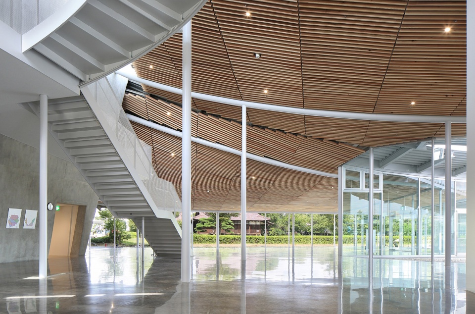 tsuruoka cultural hall by sanaa