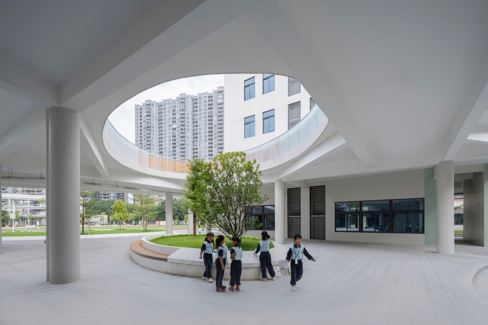 Nansha Primary School the Pearl River Bay Campus by Shing Partners Design Group