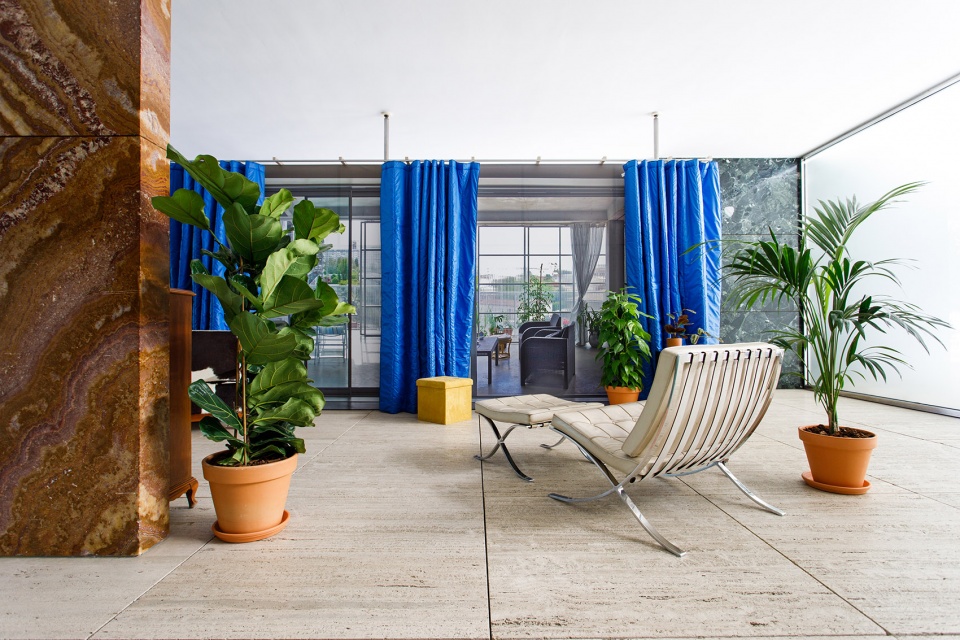 never demolish intervention at mies van der rohe pavilion