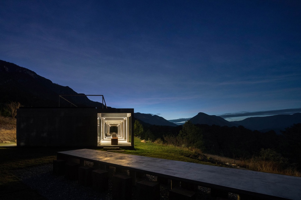 casa en la sierra de arteaga by s ar