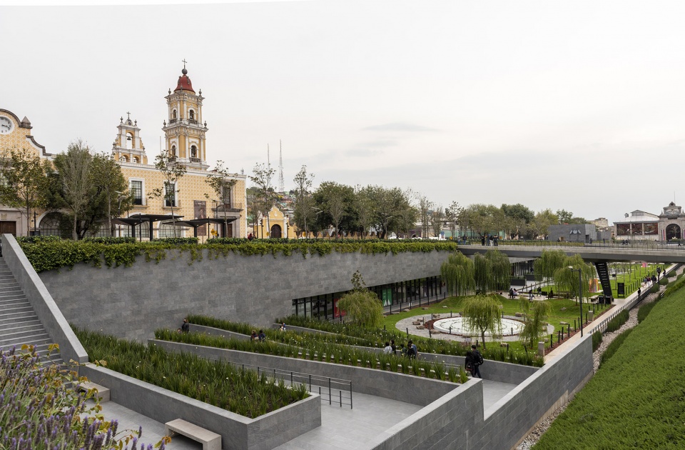 fundadores science park by victor marquez arquitectos