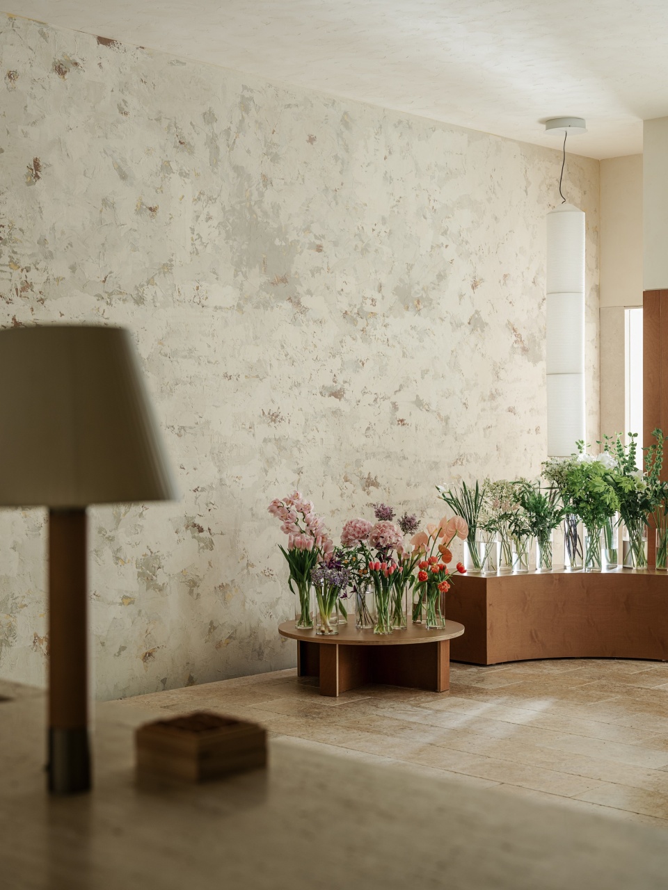 hoja florist by geemo design