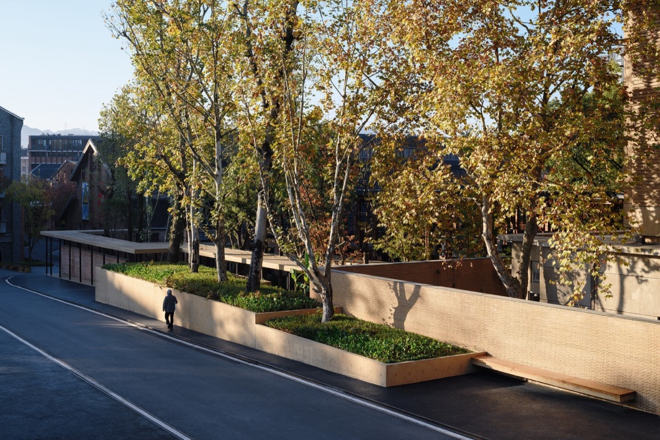Jingyang Camphor Court China by Vector Architects