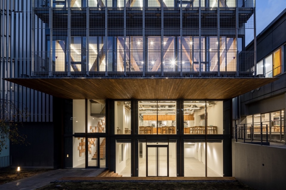Tokyo University of the Arts Campus Grand Design Promotion and Facility Section by Kengo Kuma Associates
