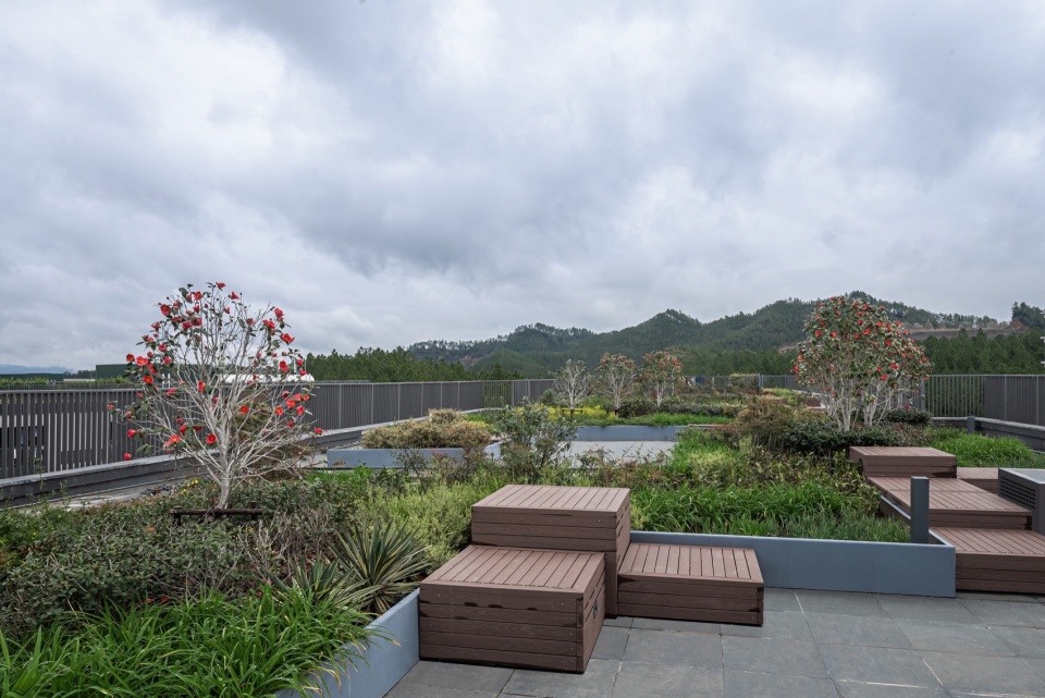 Valley student apartment of Jingdezhen Vocational University of Art by THAD