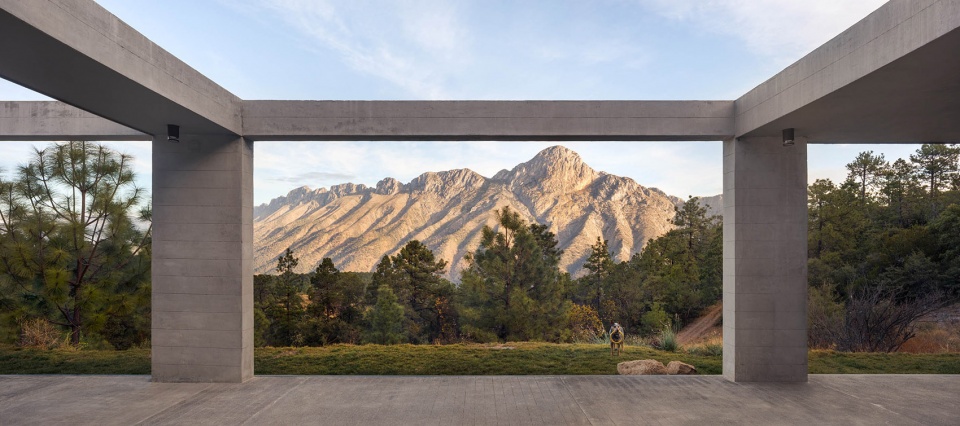 casa en la sierra de arteaga by s ar