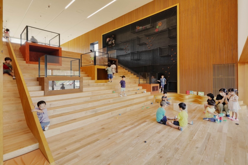 KN Kindergarten HIBINOSEKKEI