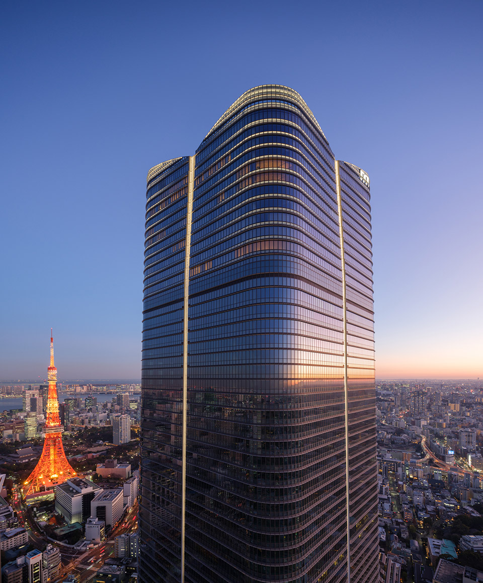 Azabudai Hills Mori JP Tower by Pelli Clarke & Partners - 谷