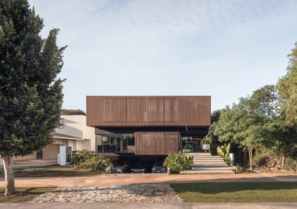 casa mulix by arkham project