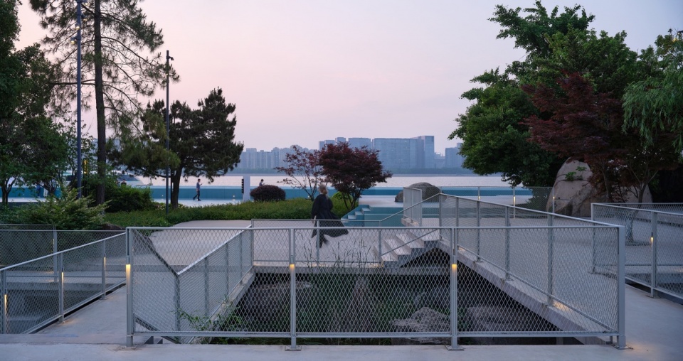 hangzhou riverfront public space·the jianshi station the tingyun station by original design studio of tongji architectural design group c...