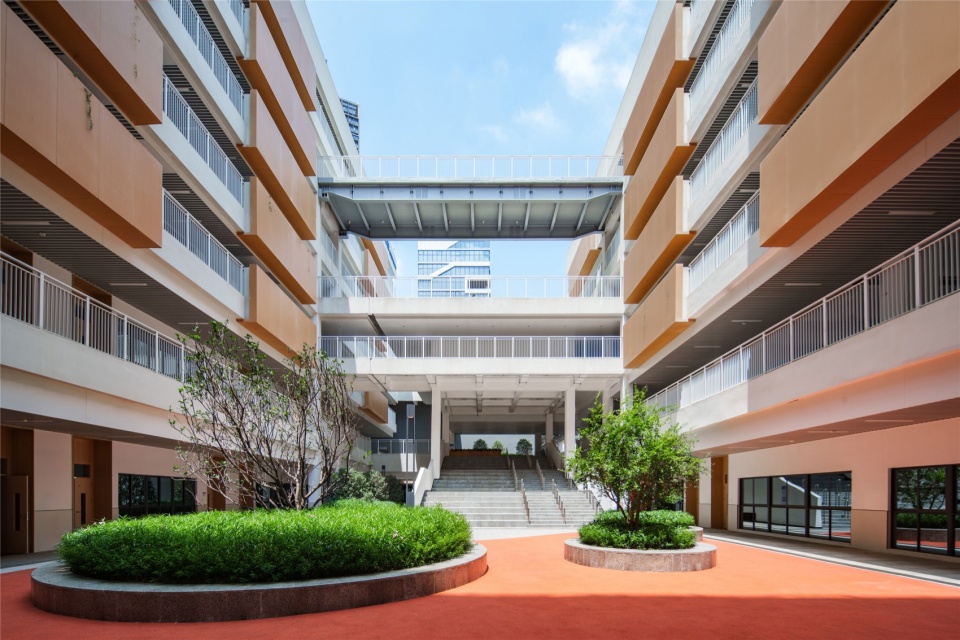 julong primary school by cmad architects