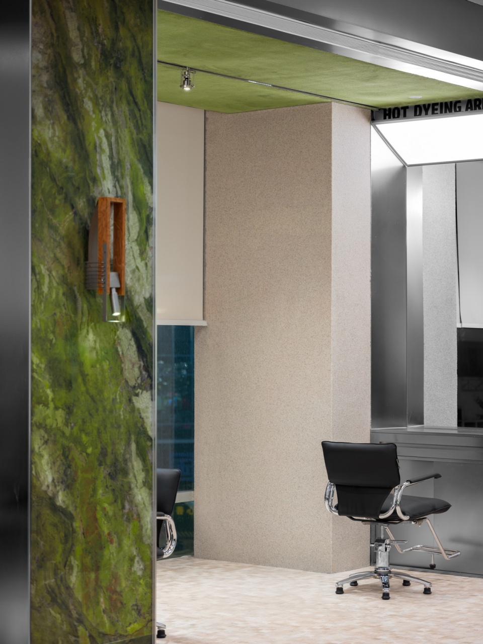 z zest trace salon by e27 studio
