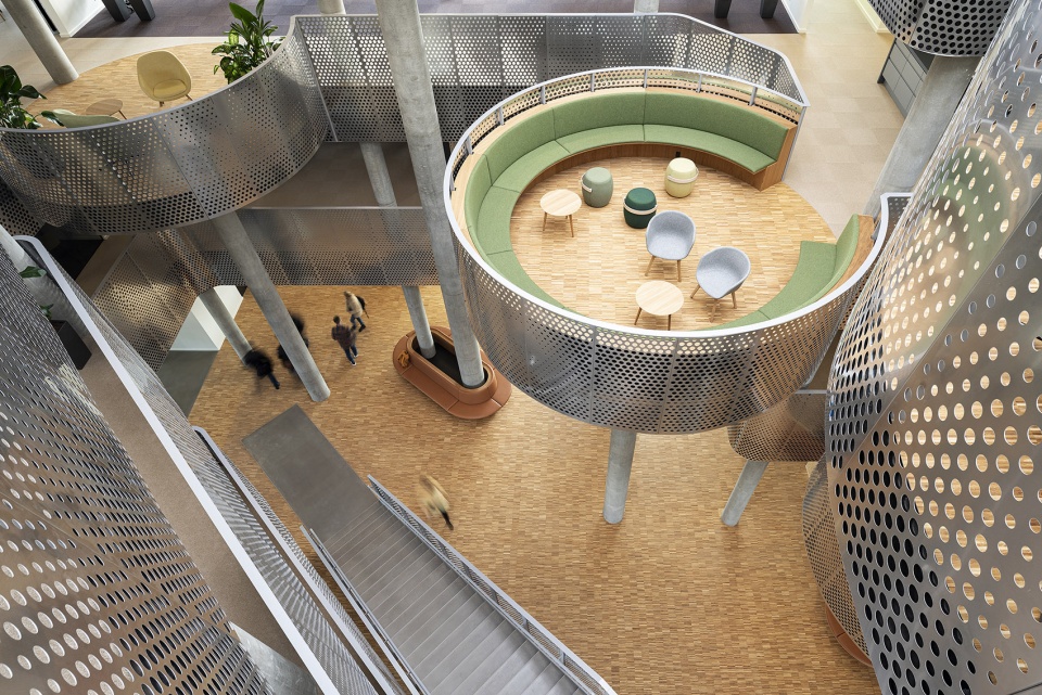 aarhus vand headquarters by cebra