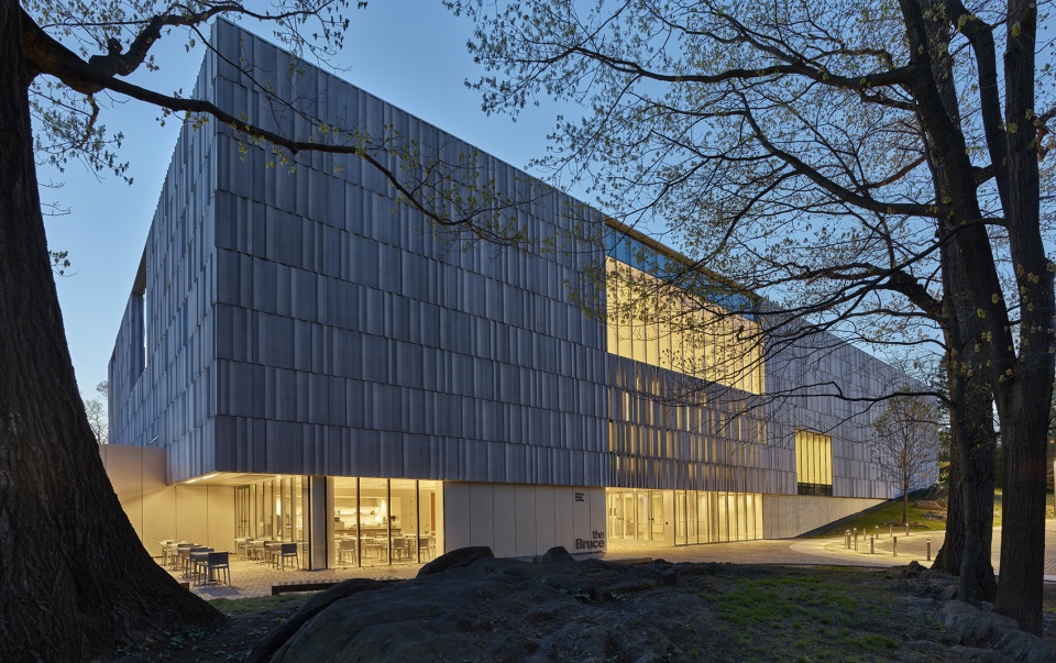 bruce museum by eskewdumezripple