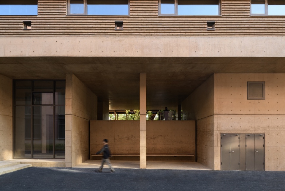 Jingyang Camphor Court China by Vector Architects