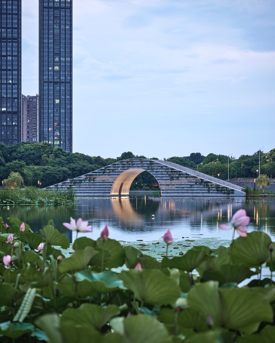 hangzhou riverfront public space·the jianshi station the tingyun station by original design studio of tongji architectural design group c...