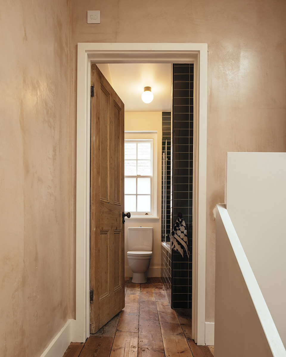 house for a doctor bethnal green by whittaker parsons