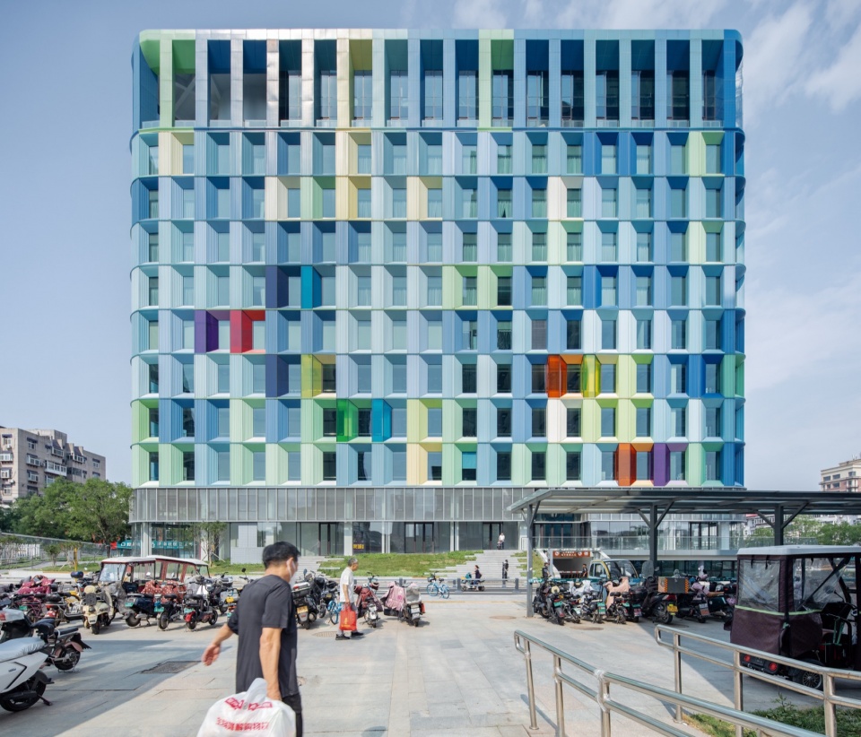 jinan huizhong starry center by sup atelier of thad