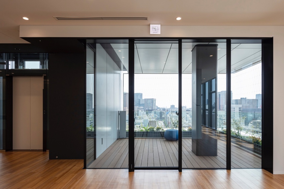 Senshu University Kanda Campus by Nikken Sekkei Ltd