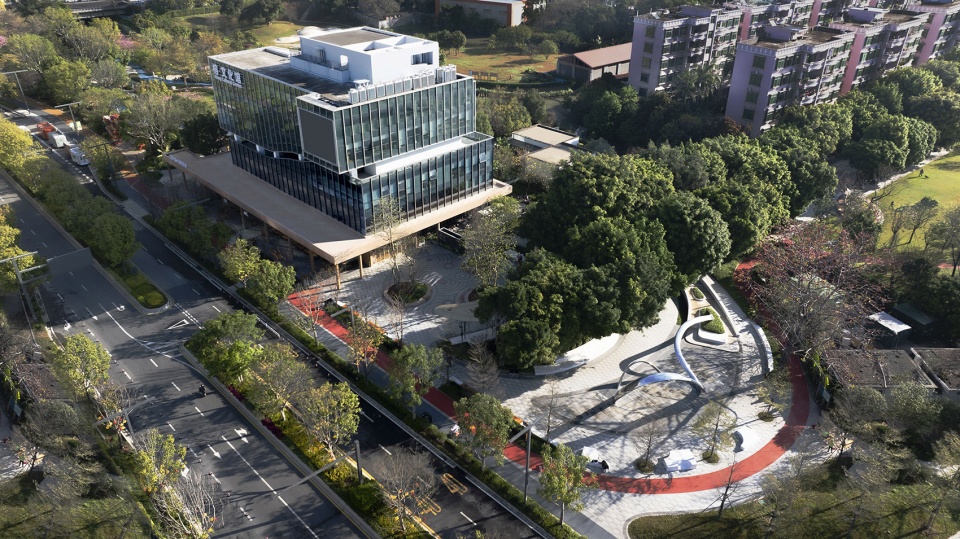 guangzhou huangpu new town center by clou architects