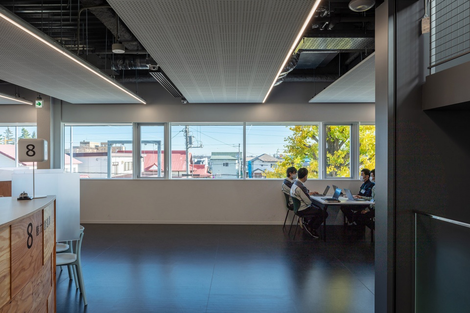 memuro town hall by atelier bnksozo sekkeisha