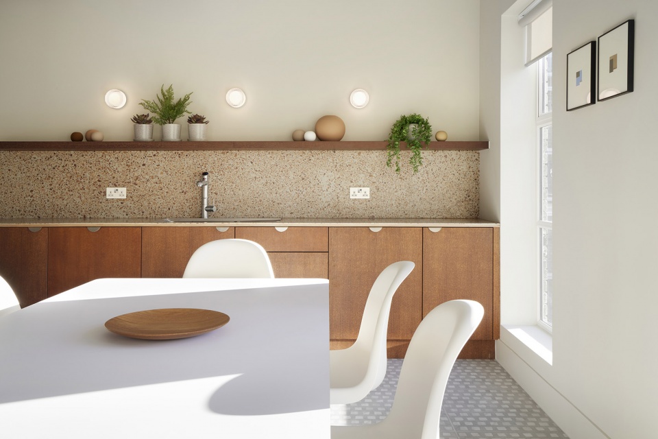 45 whitfield street retrofit by dmfk architects