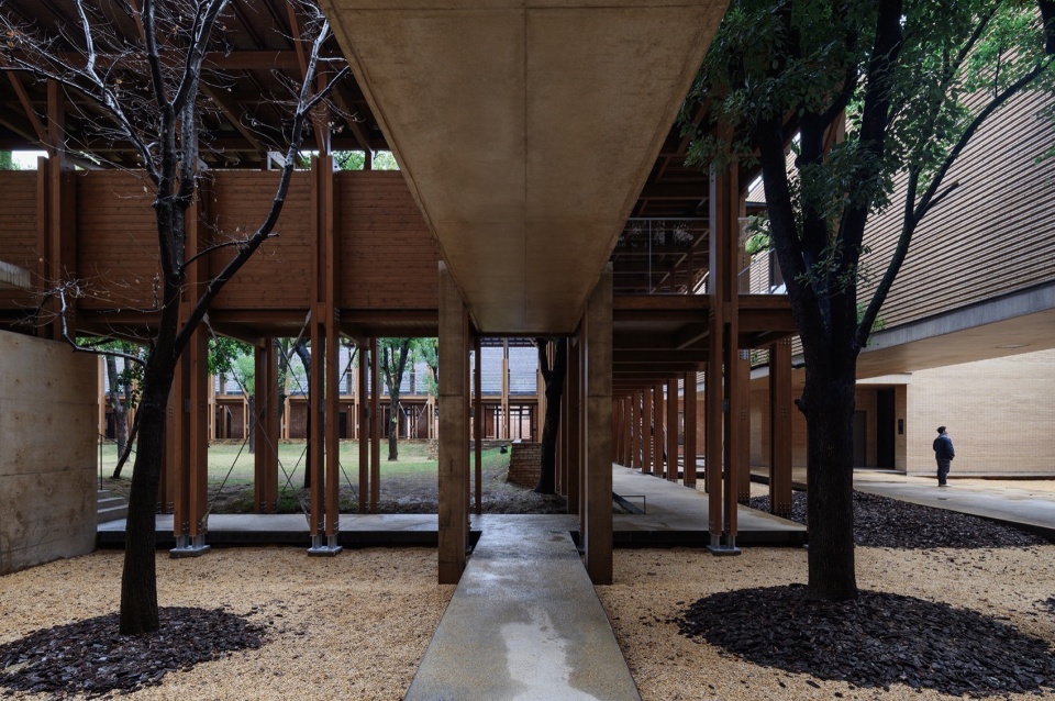 Jingyang Camphor Court China by Vector Architects
