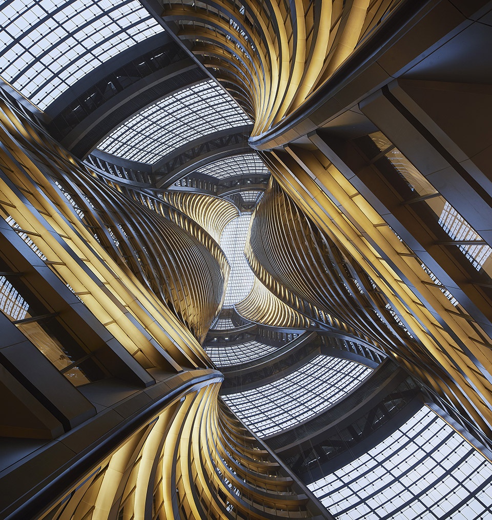 leeza soho china by zaha hadid architects
