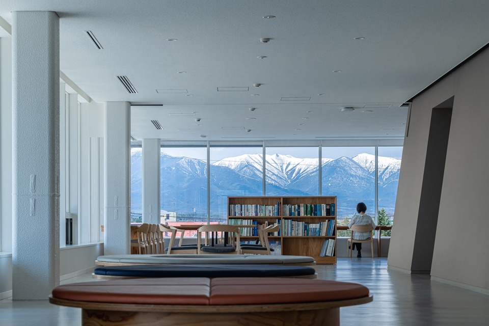 memuro town hall by atelier bnksozo sekkeisha