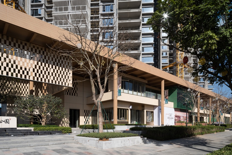 guangzhou huangpu new town center by clou architects